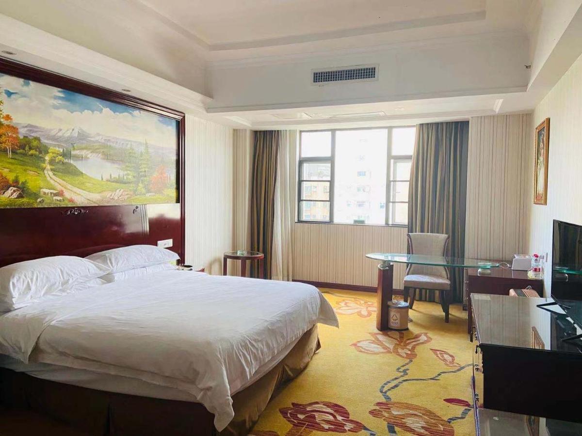 Vienna Hotel Foshan Nanhai City Square Exterior foto
