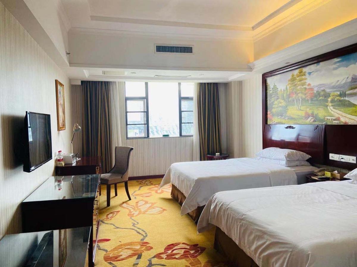 Vienna Hotel Foshan Nanhai City Square Exterior foto